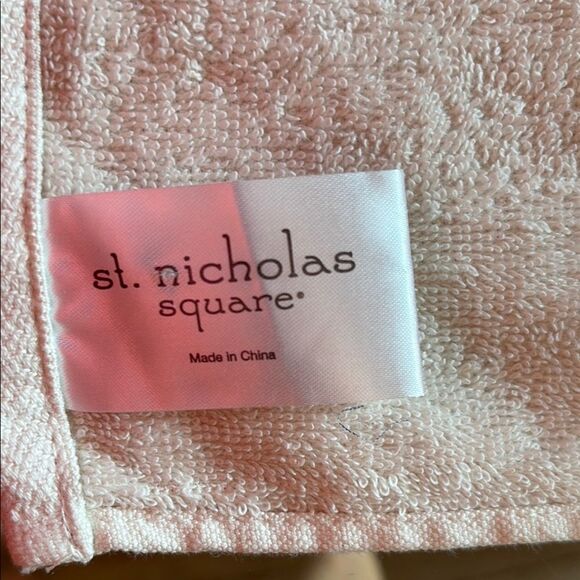 Christmas Holiday Hand Towels Washcloth Set - Picture 8 of 10